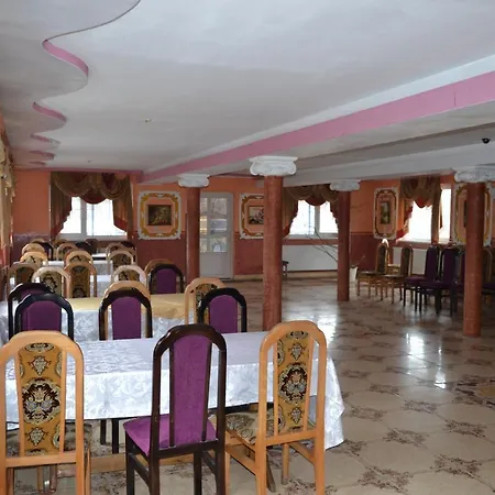 Готель Вернісаж Bed & Breakfast