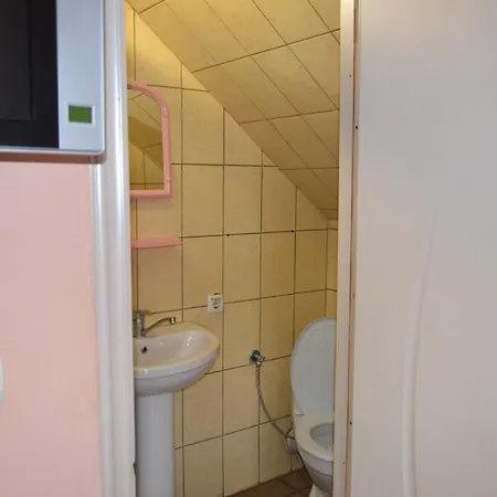 Bed & Breakfast Готель Вернісаж