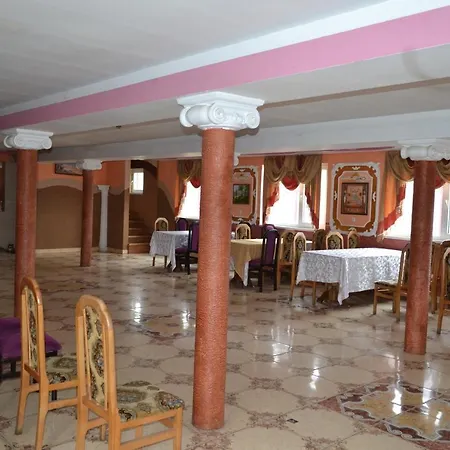 Готель Вернісаж Bed & Breakfast Bedevlia