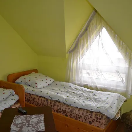Bed & Breakfast Готель Вернісаж